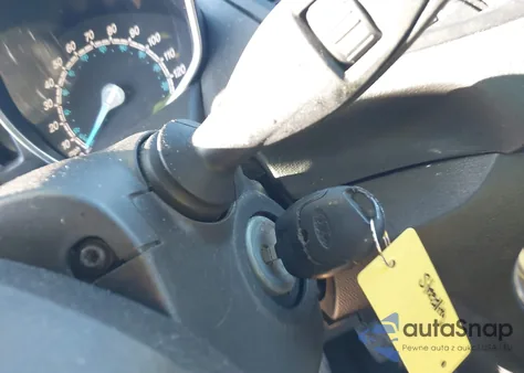 2014 Ford Fiesta Se z USA, uszkodzony, nr VIN 3FADP4EJ3EM216070